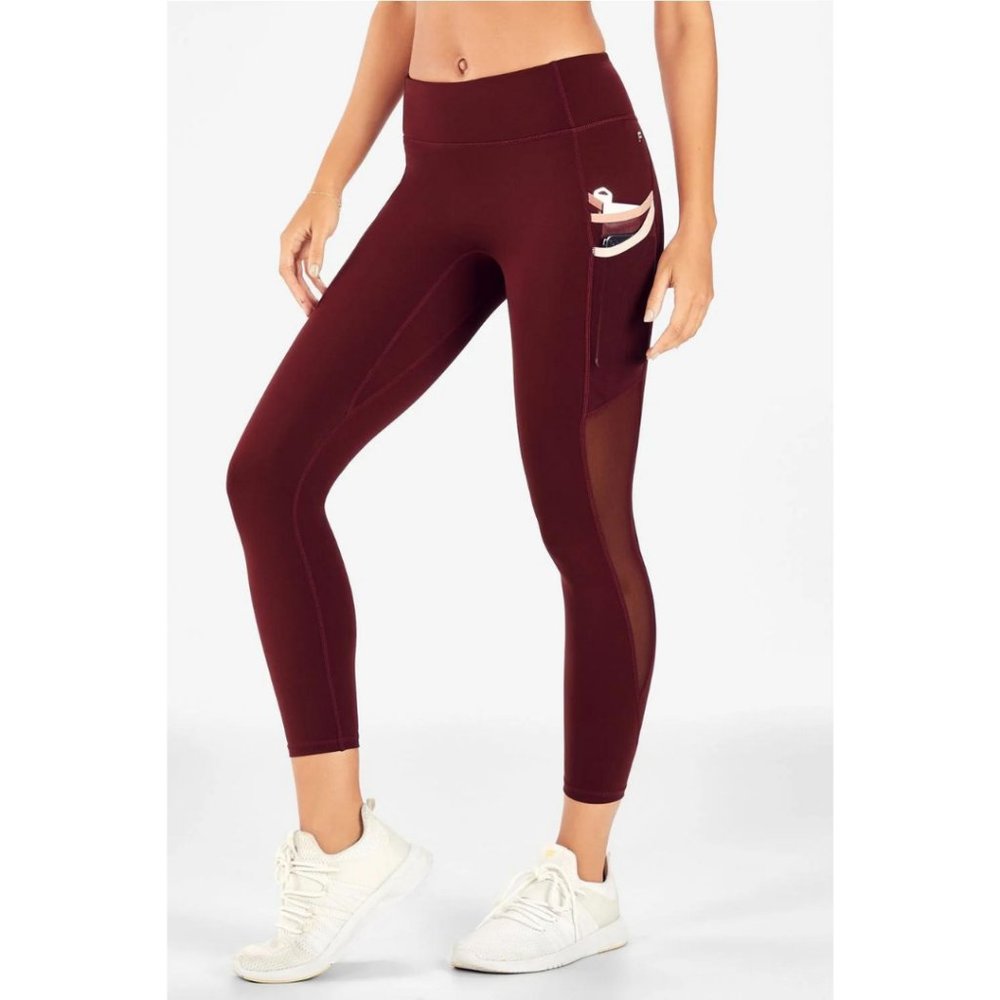 Fabletics Trinity Mid-Rise Pocket 7/8, Size: M